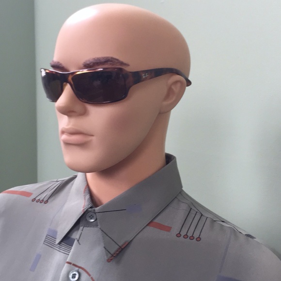 Ray Ban Sunglasses - Picture 6 of 8